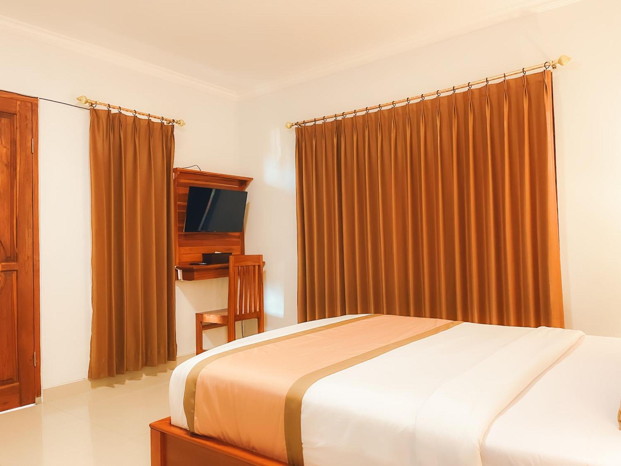 Rostika Hotel Sekumpul Pabean Buleleng Exterior foto